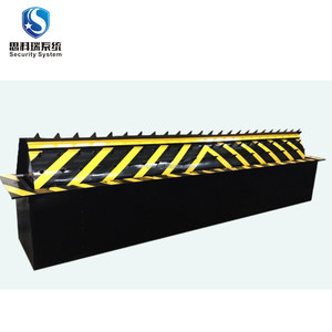 Venta caliente pesado deber barrera <span class=keywords><strong>de</strong></span> tráfico <span class=keywords><strong>de</strong></span> alta seguridad hidráulico picos camino bloqueador - Product Image 1