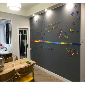 Pizarra de pared autoadhesiva ecológica para dibujo de niños