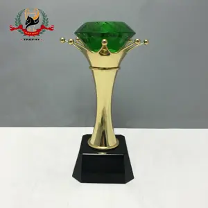 Made In China High Quality Imperial Crown Shape Green Diamond Crystal Metal Handmade Trophy Awards