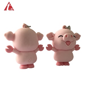 en caoutchouc mode mini promotionnel <span class=keywords><strong>dessin</strong></span> animé cochon jouets porte-clés logo personnalisé cochon porte-clés cochon - Product Image 4