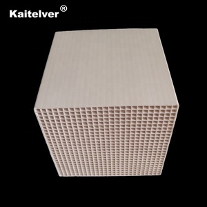 Catalizador <span class=keywords><strong>de</strong></span> cerámica <span class=keywords><strong>de</strong></span> panal utilizado en intercambio <span class=keywords><strong>de</strong></span> <span class=keywords><strong>calor</strong></span> <span class=keywords><strong>para</strong></span> RTO - Product Image 2