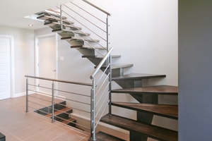 <span class=keywords><strong>Escalier</strong></span> <span class=keywords><strong>droit</strong></span> en acier et verre pour petits espaces, design d'<span class=keywords><strong>escalier</strong></span> utilisé à l'intérieur - Product Image 6