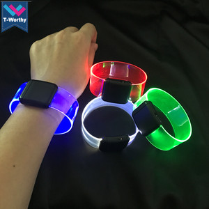 Customizable Logo Laser Engraved TPU LED Wristband Glow in the Dark Magnet Flashing Wristbands for Promotional Party Supplies