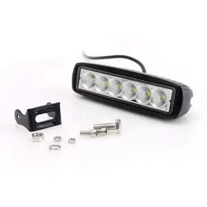 6.3 "18W LED D'inondation de Tache de Lumière De Travail Hors Route Projecteur 4x4 Cabine Bateau 4WD, SUV, Camion, Tracteur, Voiture ATV UTV Lampe de Travail