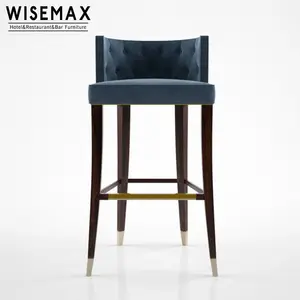 WISEMAX FURNITURE Sgabello da Bar in Stile Moderno Midcentury, Sedia Alta Imbottita di Lusso in Legno per Cucina, Design Barocco Louis - Product Image 1