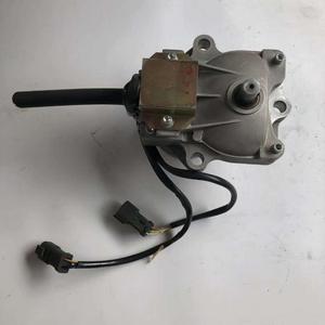 <span class=keywords><strong>Motor</strong></span> klep penutup berkualitas tinggi untuk ekskavator untuk PC270-6 PC270-7 <span class=keywords><strong>PC300</strong></span>-6 <span class=keywords><strong>PC300</strong></span>-7 PC360-6 suku cadang mesin konstruksi PC360-7 - Product Image 3