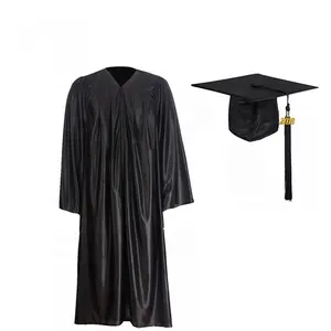 Atacado Preto brilhante bacharel vestido acadêmico vestido Graduação Vestido E Cap