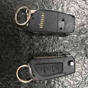 Alta calidad, precio de fábrica, Universal, 1 vía, sistema de alarma de protección para vehículos, sirena de entrada sin llave + 2 mandos a distancia