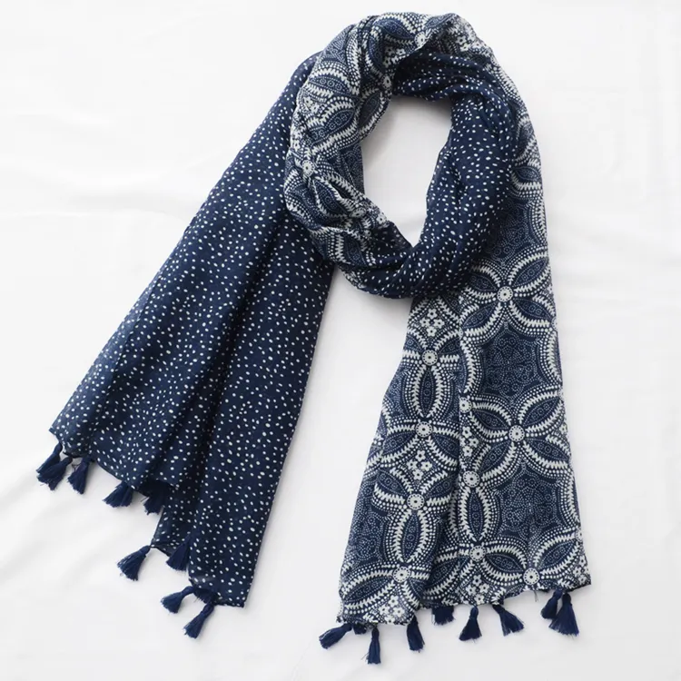 Wholesale 2019 newest digital print silk shawl navy blue plain dyed tassel scarf high quality polyester hijab