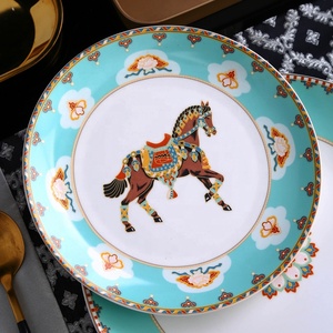 Assiettes à dîner vintage en porcelaine royale, vintage, vaisselle en céramique, assiettes chevaux, service de tasse à thé 12 pièces - Product Image 4
