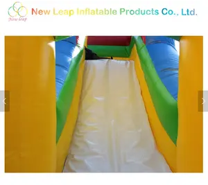 Itens de venda inflável salto casa/castelo bouncy com deslizamento para crianças ao ar livre usado