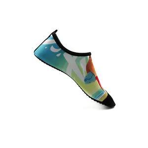 Dongguan usine eau à séchage rapide Aqua Sports chaussures Barefoot Swin Chaussures Slip-on Yoga Chaussettes Pour Unisexe