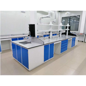 Banco da Lavoro per Laboratorio Farmaceutico con Struttura Interamente in Acciaio Montato a Pavimento - Product Image 2