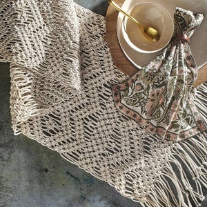 Camino de Mesa de Macramé Tejido a Mano, Ecológico, 100% Algodón, con Patrón Geométrico Bordado Estilo Dobby, en Oferta - Product Image 2