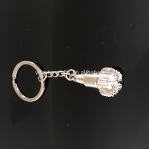 Alta calidad 3D taladro <span class=keywords><strong>de</strong></span> llavero <span class=keywords><strong>de</strong></span> plata taladro encantos para ventas al por mayor China - Product Image 2