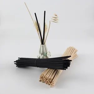 Zelfs Fabriek Reed Diffuser Met Rotan Sticks Voor Thuis Luchtverfrisser