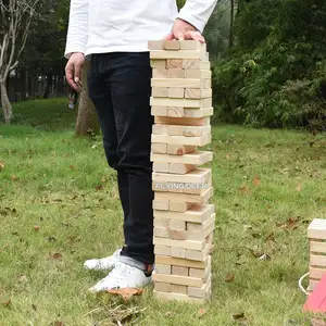 Quadrato in legno naturale cubi blocchi giocattolo gigante tumbling torre torre di legno per i bambini