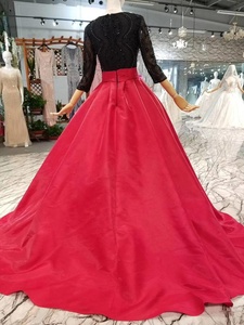 simple red gown design