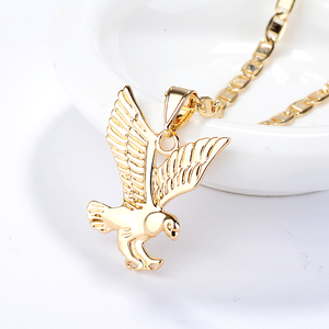 Collar con colgante de Jesús chapado en oro de 24k, colgante de águila de cadena no incluida - Product Image 2
