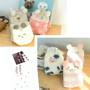 Wholesale coral fleece <strong>custom</strong> <strong>warm</strong> <strong>fuzzy</strong> <strong>socks</strong> and soft women <strong>socks</strong> disposable snagging resistance - Product Image 3