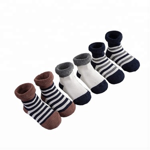 Écologique Enfants Haute Qualité Hiver Épais Coton Chaussons Bébé garçon Chaussettes - Product Image 4