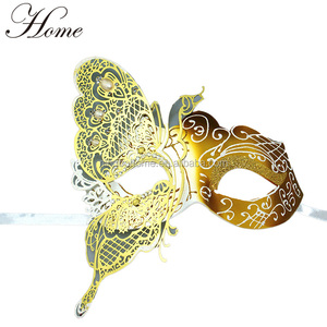 Mujer elegante <span class=keywords><strong>de</strong></span> <span class=keywords><strong>la</strong></span> mascarada <span class=keywords><strong>de</strong></span> <span class=keywords><strong>halloween</strong></span> <span class=keywords><strong>de</strong></span> mariposa metálica media <span class=keywords><strong>cara</strong></span> máscara <span class=keywords><strong>de</strong></span> bola - Product Image 1