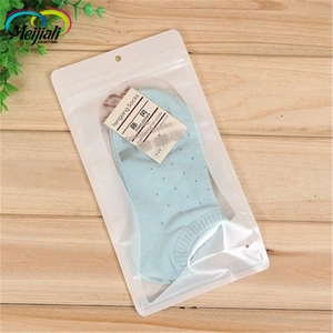 Fertigen Sie verschiedene Spezifikationen besonders an Wiederversiegelbare Druckverschlussbeutel-Socken-Unterwäsche-Kleidungs-Verpackentasche - Product Image 6