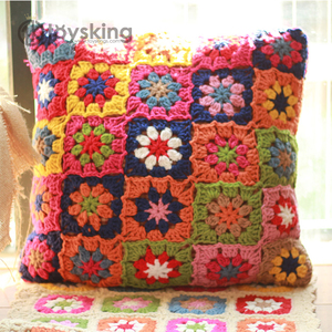 Fodera per cuscino all'uncinetto fatta a mano in stile boho - Federa per cuscino in macramè stile etnico, federa decorativa per la casa con motivo tribale - Product Image 2