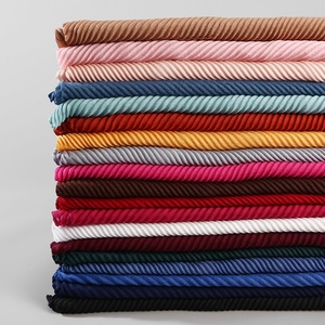 Écharpe plissée en polyester chiffon respirant de qualité supérieure, taille 180 <span class=keywords><strong>x</strong></span> 90 cm, pour femmes arabes - Product Image 6