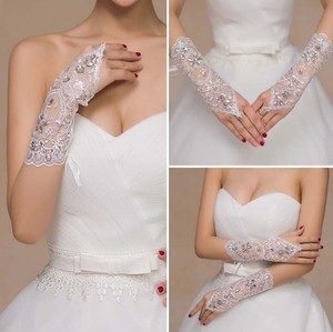 <span class=keywords><strong>Guanti</strong></span> da Sposa Bianchi per Donna, <span class=keywords><strong>Guanti</strong></span> Senza Dita Corti <span class=keywords><strong>con</strong></span> Pizzo per Abito da Sposa - Product Image 2