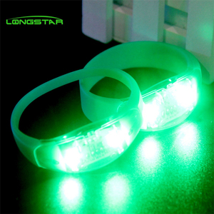 <span class=keywords><strong>Gran</strong></span> concierto de Led de moda logotipo personalizado Led parpadeante pulsera para fiesta - Product Image 4