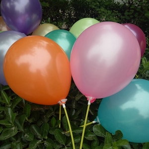 Color surtido 10 pulgadas 2,2g <span class=keywords><strong>ronda</strong></span> <span class=keywords><strong>de</strong></span> globos para vacaciones y decoración - Product Image 3