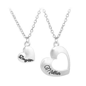 La hija de mamá de corazón colgante de joyería collar de Madre Regalos de Día de las madres para mamá cumpleaños - Product Image 1