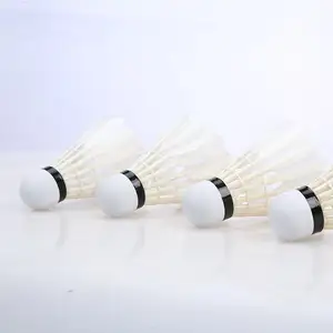 Lingmei L301 dengan Harga Murah Bulutangkis Shuttlecock