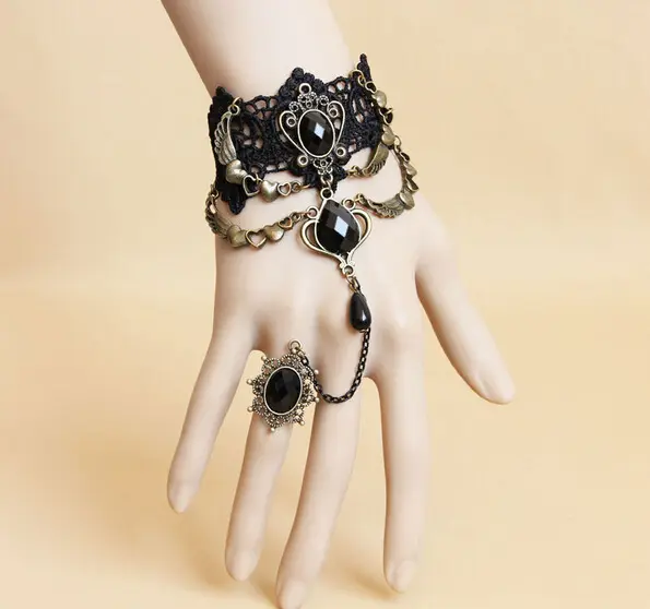 Großhandel Gothic Fingerring Kette Sklave Vintage Armbänder