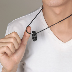 Maschio Punk Style In Acciaio Inossidabile Monili Hippie Nero Pneumatico Auto Pendente Della Collana - Product Image 5