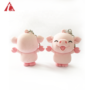 mignon <span class=keywords><strong>dessin</strong></span> animé cochon jouet porte-clés en silicone souple en caoutchouc pvc 3D cochon porte-clés en caoutchouc porte-clés - Product Image 2
