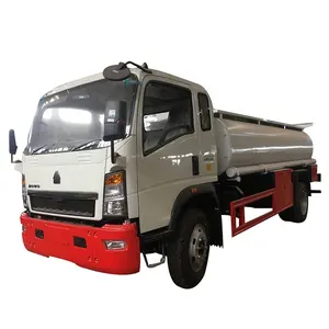 8000L RHD/LHD HOWO 8 Ton Truk Bowser Air Penyemprotan Air Truk untuk Dijual