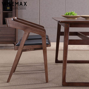 Meubles de restaurant design d'Europe du Nord en gros, salle à manger moderne, chaise <span class=keywords><strong>Katakana</strong></span> rembourrée en cuir PU avec accoudoirs en bois - Product Image 5