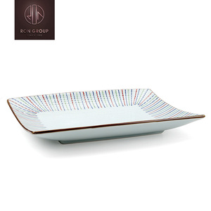 Vente en gros restaurant hôtel <span class=keywords><strong>assiette</strong></span> en céramique <span class=keywords><strong>assiette</strong></span> en forme de <span class=keywords><strong>fleur</strong></span> <span class=keywords><strong>assiette</strong></span> <span class=keywords><strong>bleue</strong></span> en porcelaine vaisselle assiettes en céramique - Product Image 4