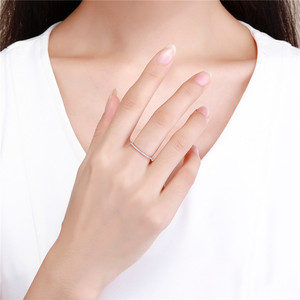 Qings Cincin Zirkon Berlapis Perak Murni 925 dengan Harga Pabrik