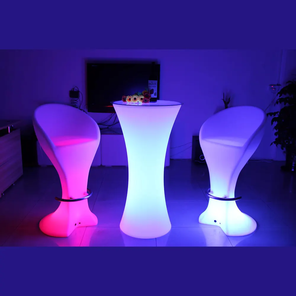 Meubles de jardin en plein air fête table à manger chaise en plastique PE fluorescent lumineux glow bar chaise LED