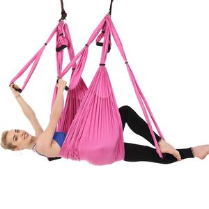 <span class=keywords><strong>Hamac</strong></span> de <span class=keywords><strong>yoga</strong></span> <span class=keywords><strong>aérien</strong></span> anti-gravité en tissu doux <span class=keywords><strong>pour</strong></span> la vente - Product Image 5