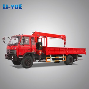 <span class=keywords><strong>Grue</strong></span> Manipulatrice Dongfeng 4x2 5 Tonnes Montée sur <span class=keywords><strong>Camion</strong></span> <span class=keywords><strong>avec</strong></span> Prix Raisonnable - Product Image 2