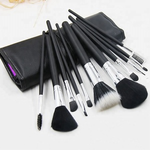 11 pcs Brosses faire des séries up kit cils lèvres <span class=keywords><strong>teint</strong></span> poudre eye shadow brow eyeliner <span class=keywords><strong>maquillage</strong></span> brush set cosmétiques - Product Image 1
