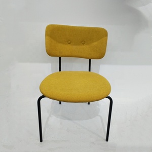Offre spéciale <span class=keywords><strong>Chaise</strong></span> de salle à manger en velours <span class=keywords><strong>jaune</strong></span> de luxe Design moderne de style français avec fonction de refroidissement Salle à manger Restaurant - Product Image 4