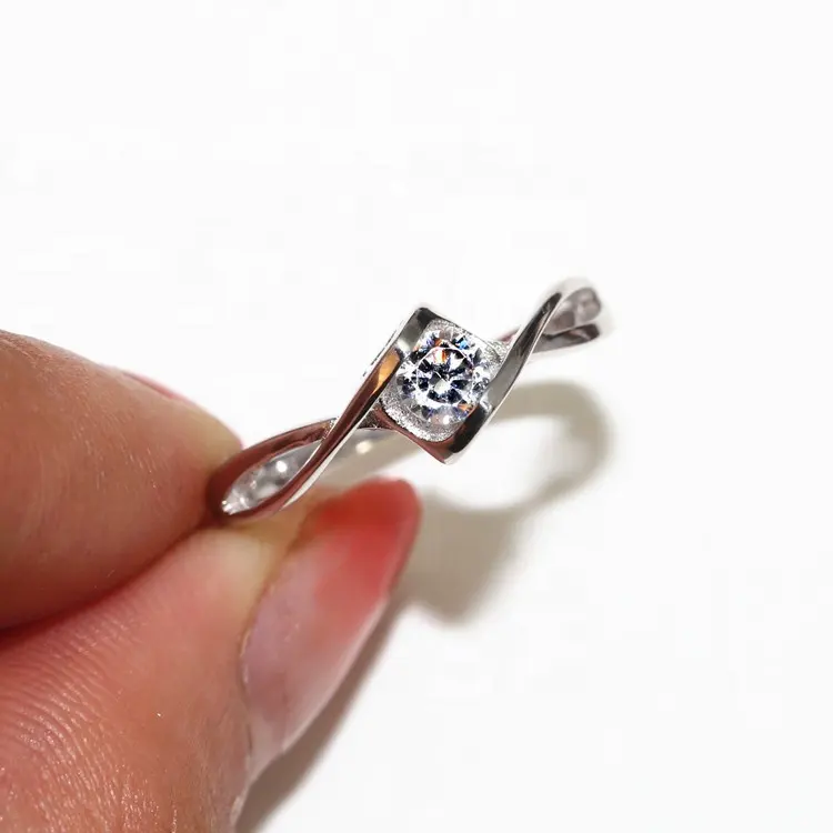 Moda anillos de compromiso para el regalo de las mujeres blanco aaa circón cúbico mujer mujeres boda banda anillo CZ joyas de cristal de plata