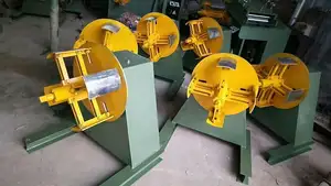Ağır hizmet tipi ayarlanabilir çelik şerit Uncoiler makinesi decoiler düzleştirici besleyici