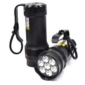Torcia Subacquea Professionale 100M, Lampada Subacquea Portatile Ricaricabile con 7 LED, Luce per Immersioni Ultra Potente - Product Image 1