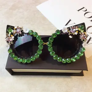 2021 أحدث تصميم عالية الجودة الماس شكل زهرة القط العين بلينغ النظارات الشمسية النساء